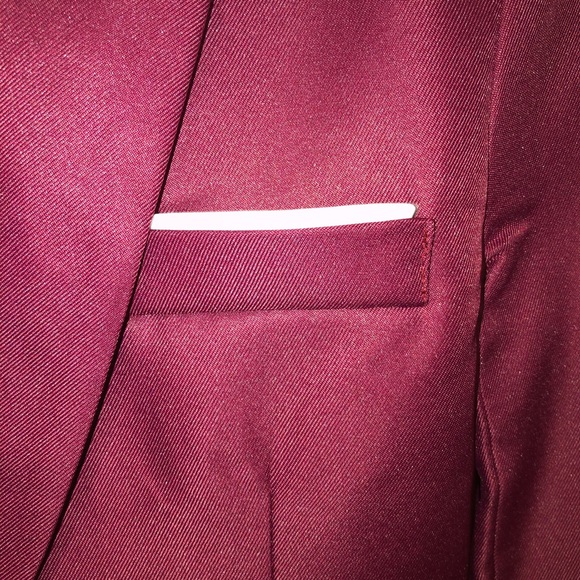 Men’s burgundy suit brand new Size small - Picture 2 of 6